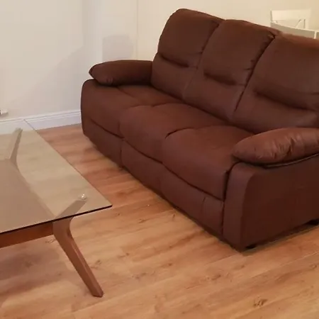 Feriehus 3 Bedroom Newly Furnished Cork
